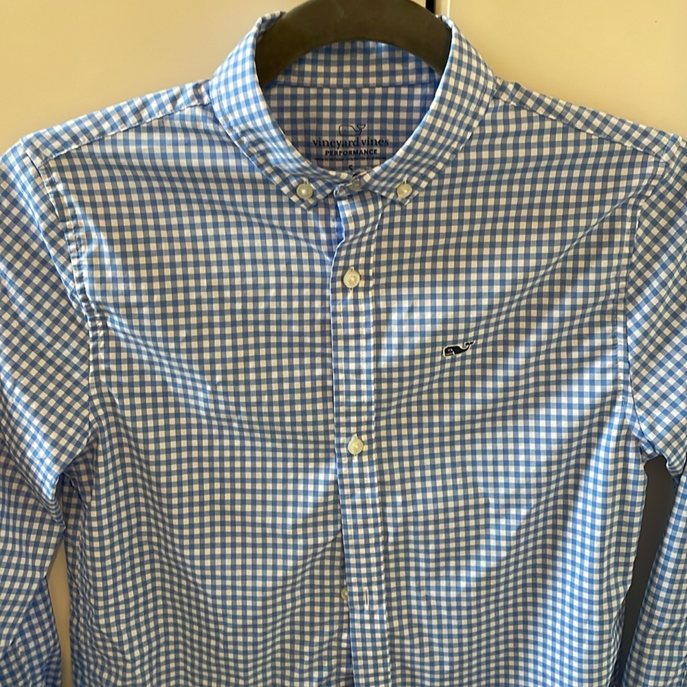 Vineyard Vines Performance Button Down
